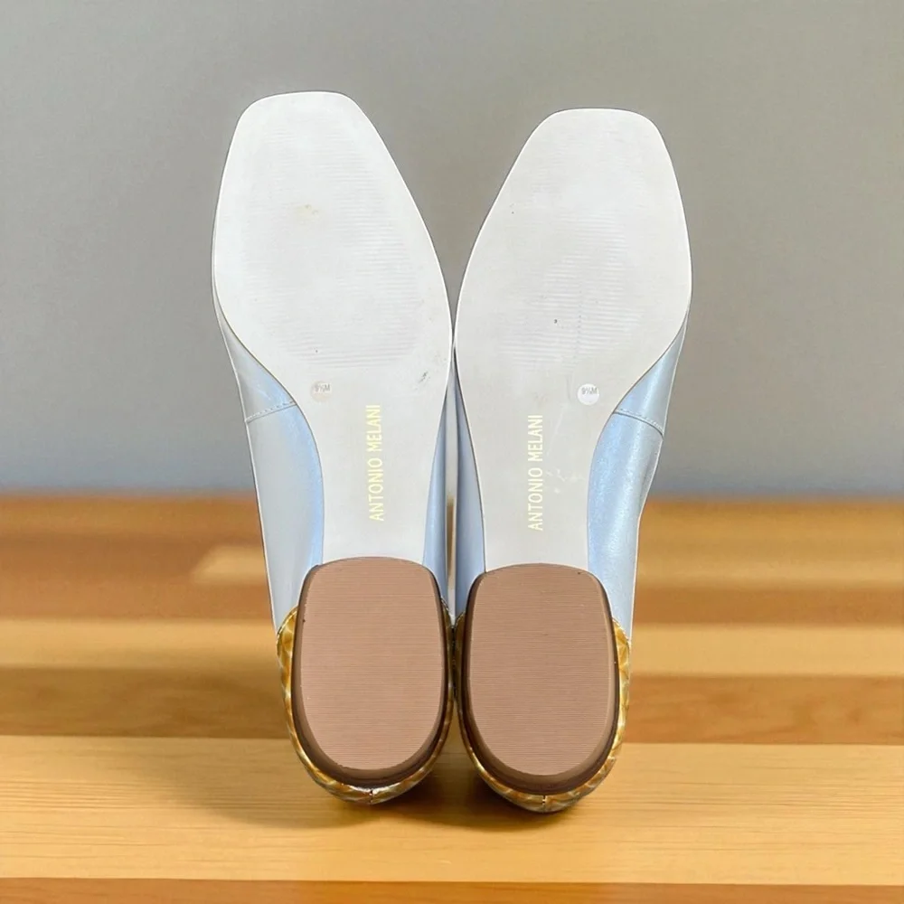 Antonio Melani “Empire” Leather Square Toe Flat in Silver Size 9 1/2
